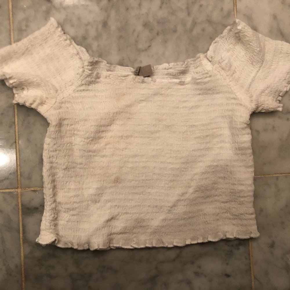 stretchy white crop top
